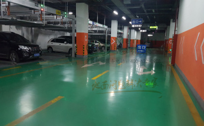 伊州伊州环氧地坪施工中的注意事项及常见问题解决指南